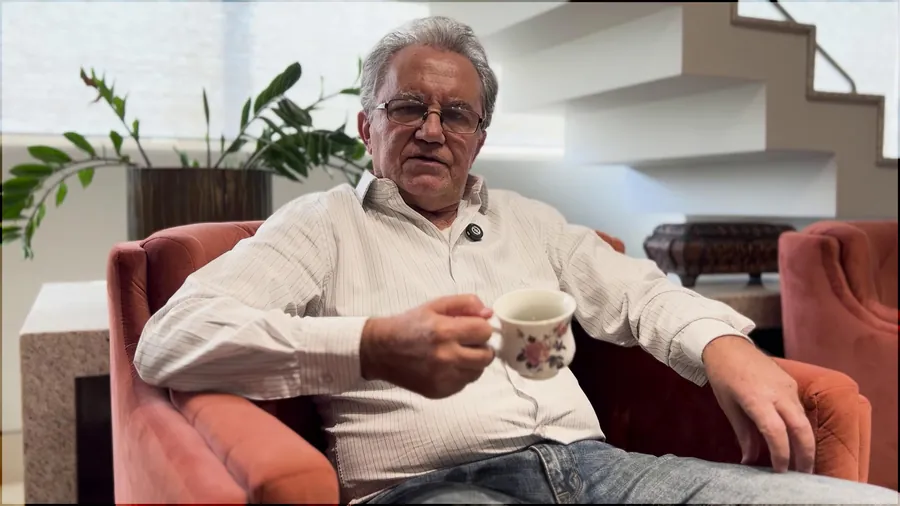 Braz Dias no consultório